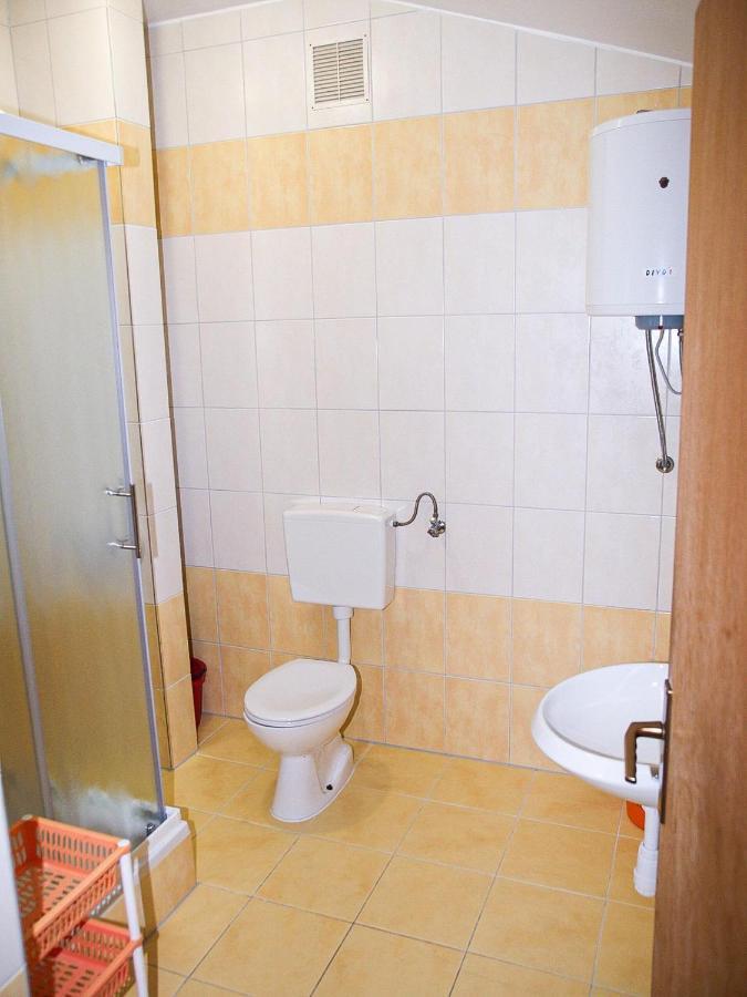 פג Apartmani "Jadran" מראה חיצוני תמונה