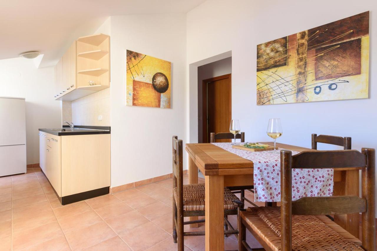 פג Apartmani "Jadran" מראה חיצוני תמונה
