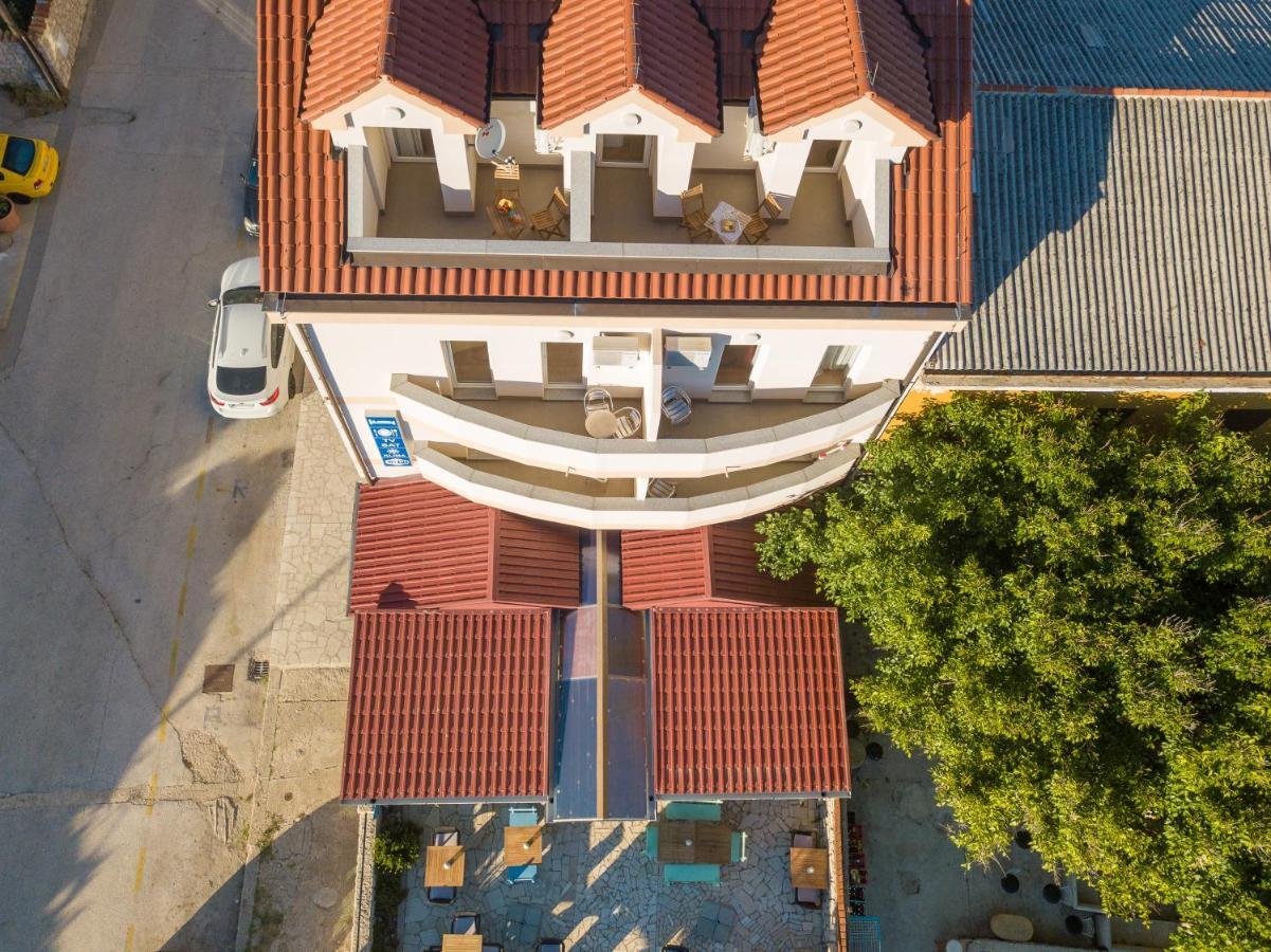 פג Apartmani "Jadran" מראה חיצוני תמונה